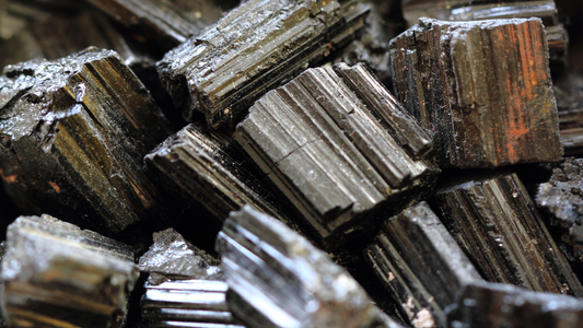 Black Tourmaline: The Guardian Crystal for Energy Protection