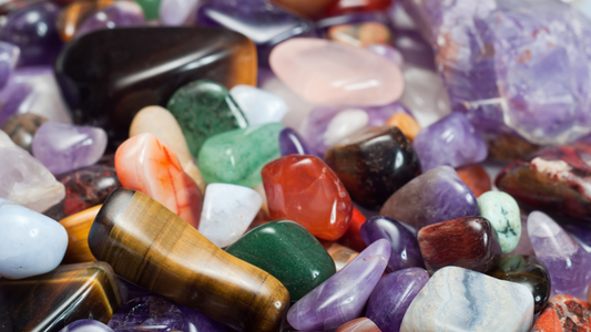 How Gemstones Support Mental Clarity and Emotional Stability